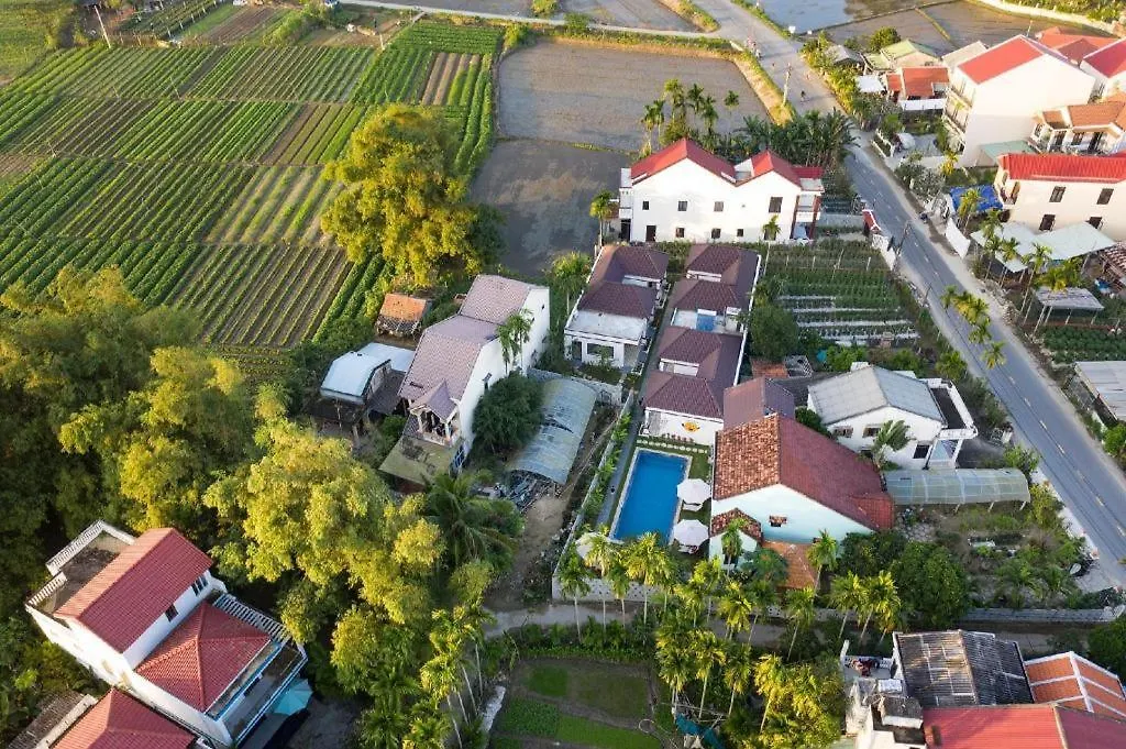 Laughter Garden Villas Хойан